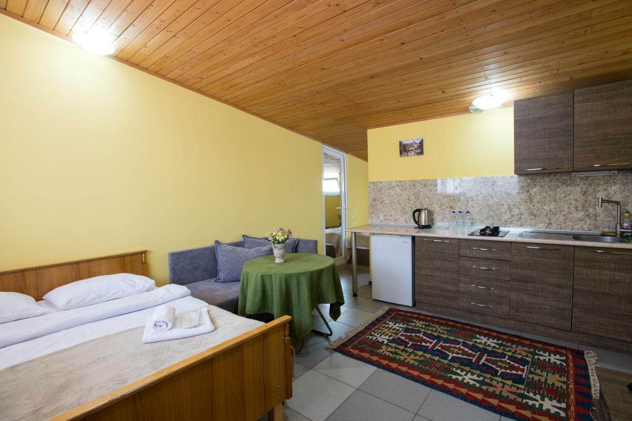 Accent Hotel Tbilisi Zewnętrze zdjęcie