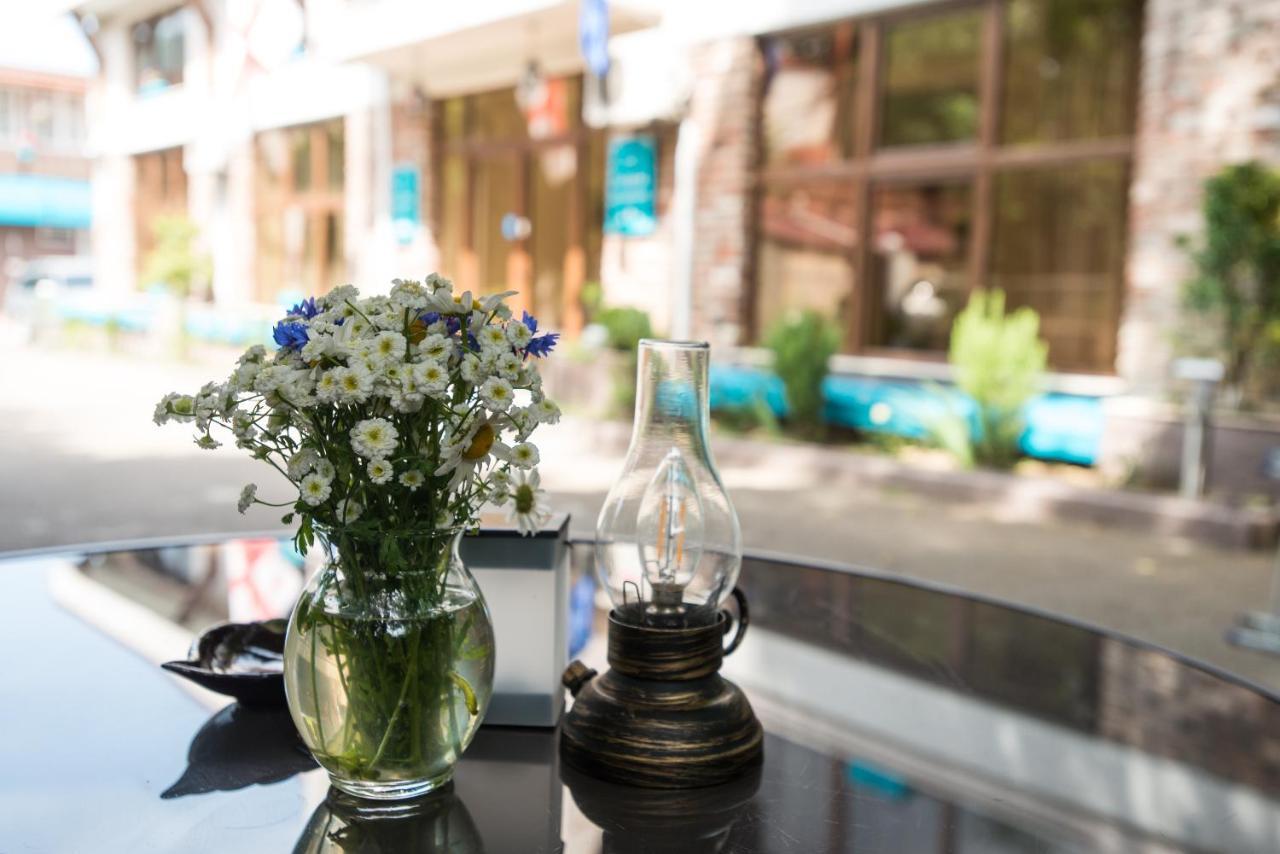 Accent Hotel Tbilisi Zewnętrze zdjęcie